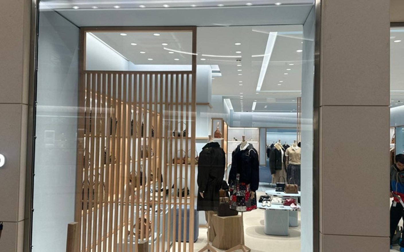 Various Retail Outlets